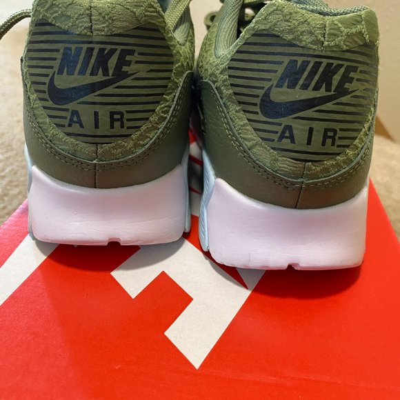 Nike Air Max 90 Ultra 2.0 Palm Green EUC - Picture 2 of 10